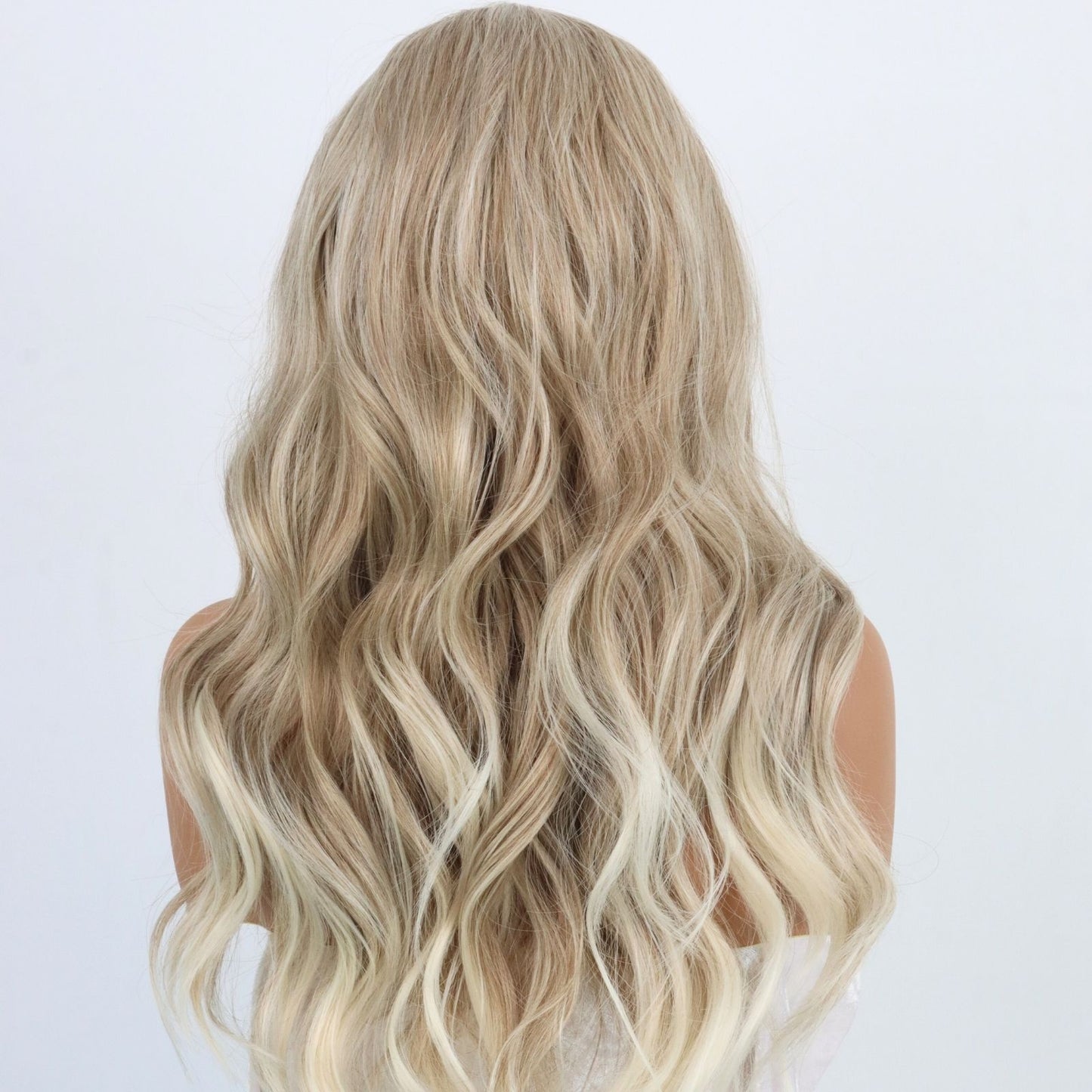 24 Inch Blonde Ombre Highlight Beige Brown Wavy Lace Front Wig 13x4 Free Part Heat Resistant Synthetic Hair, Natural Look